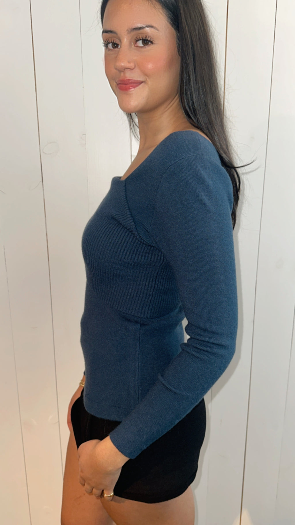 Line & Dot Sweater