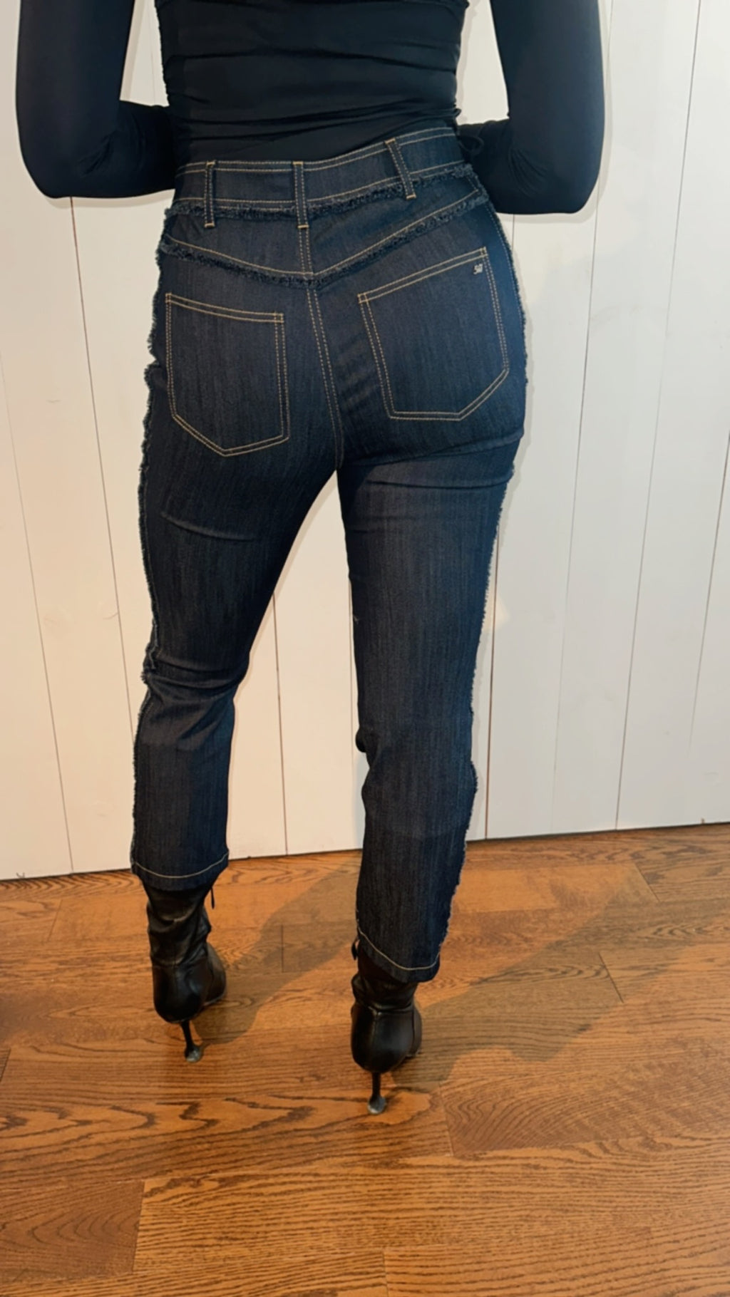 Cinq à Sept Cropped Sallie Pant